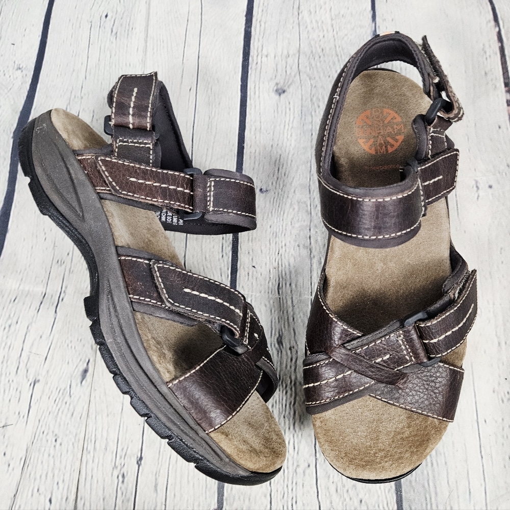 DUNHAM | Nathan pebbled leather adjustable straps supportive comfort sandals